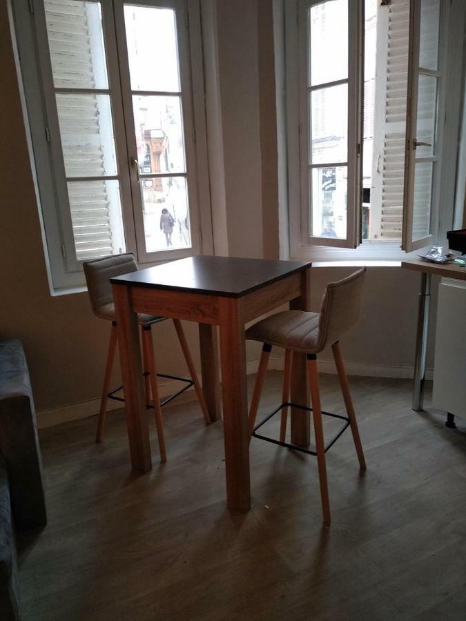 דירות Auxerre Rue Joubert מראה חיצוני תמונה